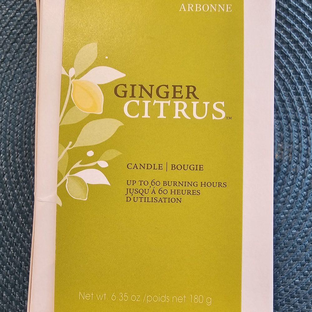 Arbonne Classic Ginger Citrus Candle - Picture 3 of 6